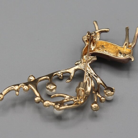Deer Holidays Christmas pin brooch jewelry fashion pearl pearls elegant new - Picture 11 of 12